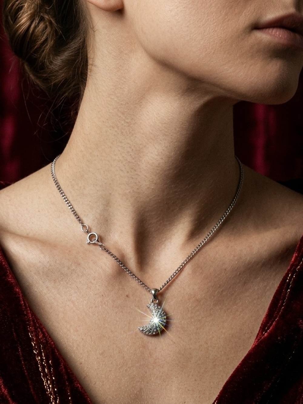 Vintage Silver Tone Crystal Pavé Crescent Moon Pendant Necklace Celestial